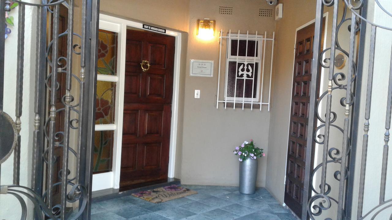 The Bedford View Guest House Джърмистон Екстериор снимка