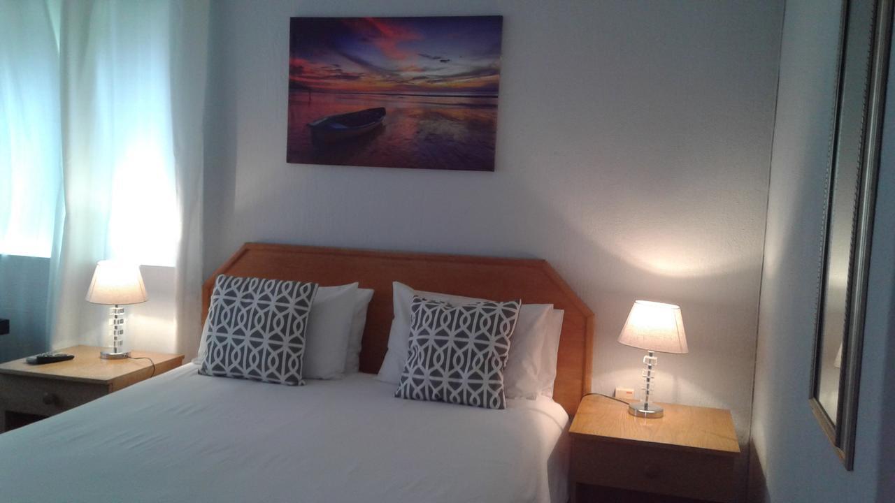 The Bedford View Guest House Джърмистон Екстериор снимка